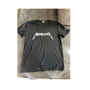 Metallica  Band T Shirt. Brand new Condition